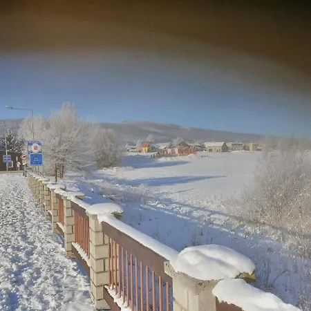 Dzika Orlica Apartment *